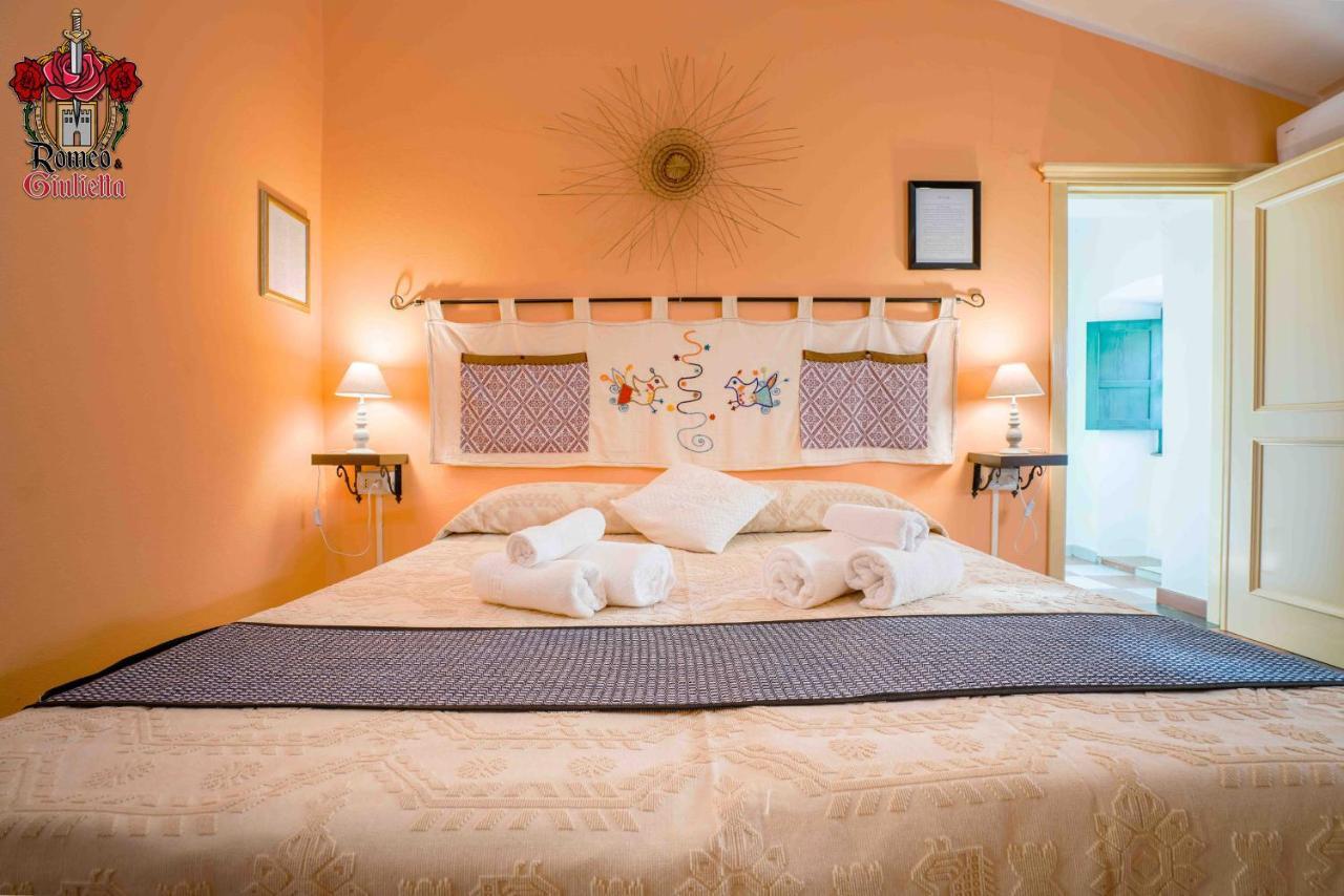 Romeo & Giulietta Rooms Боса Экстерьер фото